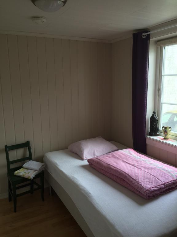 Apartmán Mandal Privat Rom Og Husutleie Exteriér fotografie